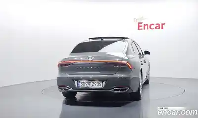 Hyundai Grandeur 2023 2.5 Автомат в Москве № 449692, миниатюра 4