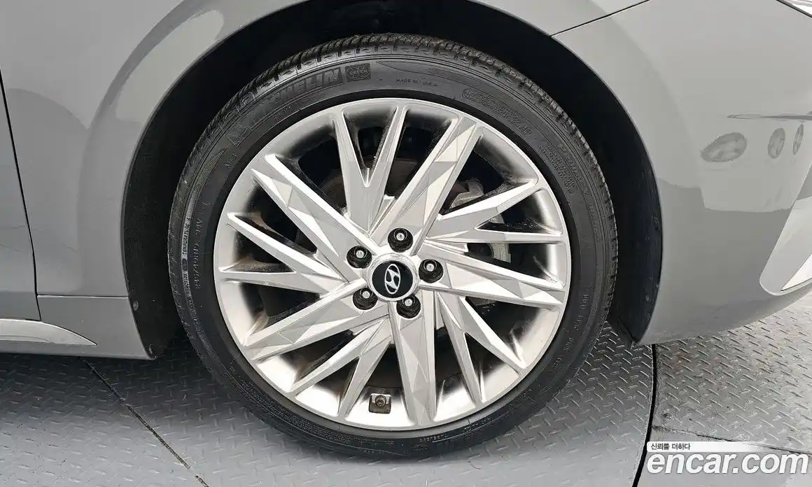 Hyundai Grandeur 2023 2.5 Автомат в Москве № 449692, фото 5