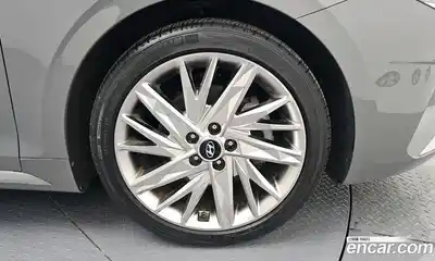 Hyundai Grandeur 2023 2.5 Автомат в Москве № 449692, миниатюра 5