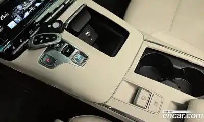 Hyundai Grandeur 2023 2.5 Автомат в Москве № 449692, миниатюра 9
