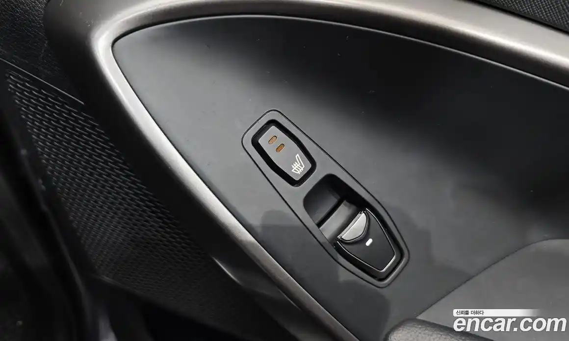 Hyundai Santa Fe 2016 2.0 Автомат в Москве № 450344, фото 17