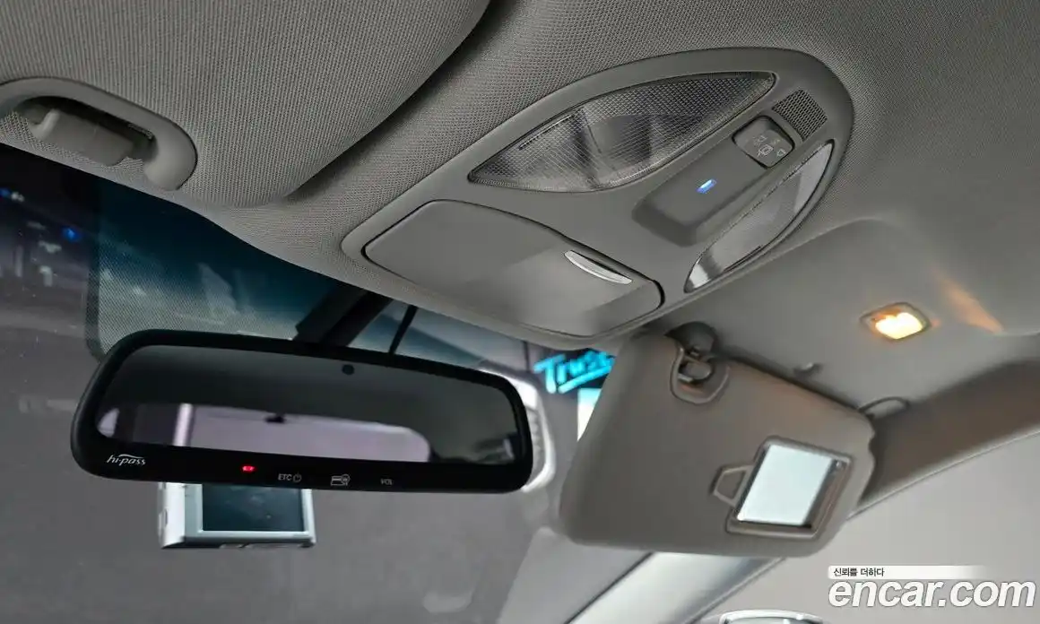 Hyundai Santa Fe 2016 2.0 Автомат в Москве № 450344, фото 19