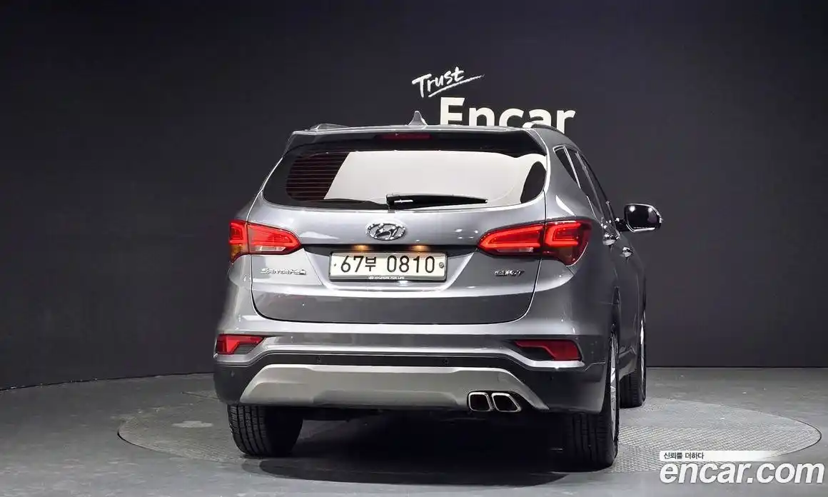 Hyundai Santa Fe 2016 2.0 Автомат в Москве № 450344, фото 3