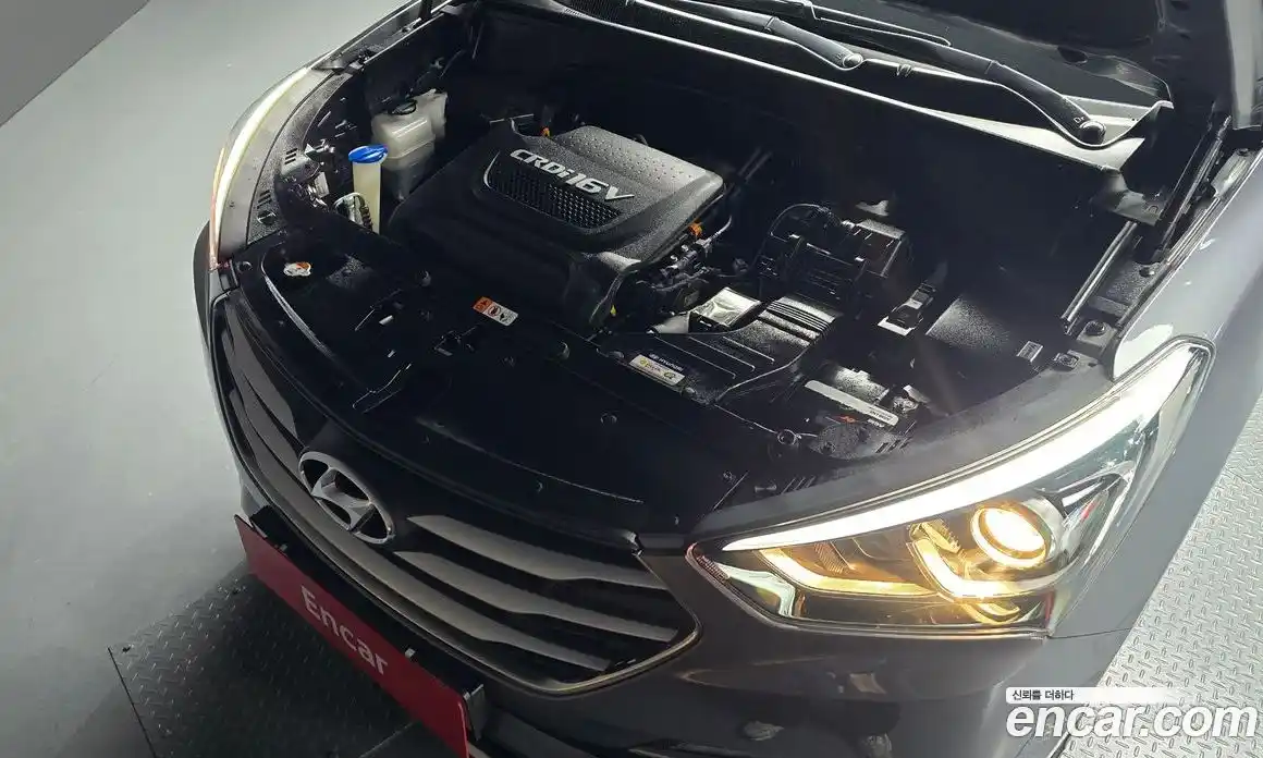 Hyundai Santa Fe 2016 2.0 Автомат в Москве № 450344, фото 5