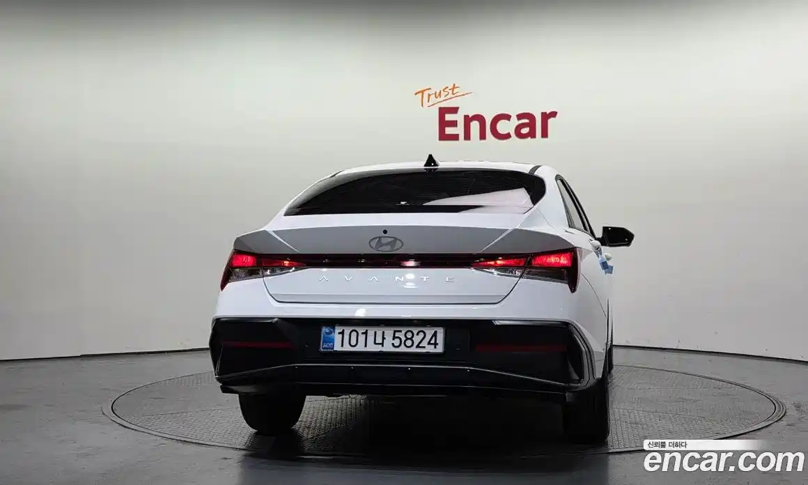 Hyundai Avante 2026 1.6 Автомат в Москве № 457212, фото 4