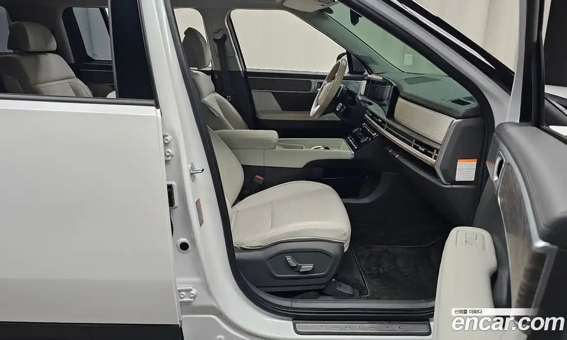 Hyundai Santa Fe 2024 1.6 Автомат в Москве № 457697, фото 11