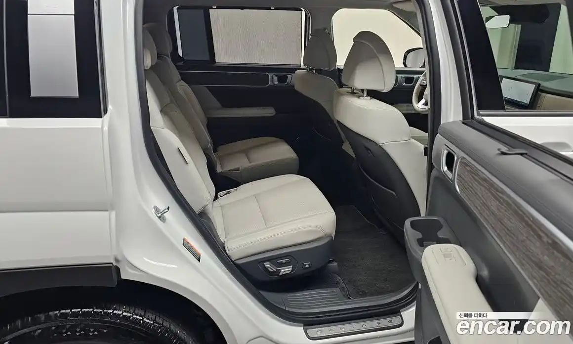 Hyundai Santa Fe 2024 1.6 Автомат в Москве № 457697, фото 12