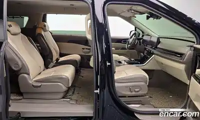 Kia Canival 2022 2.2 Автомат в Москве № 460854, миниатюра 10