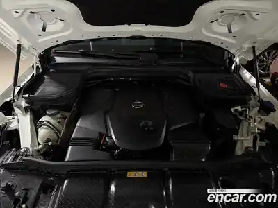 Mercedes-Benz GLE-Class 2024 3.0 Автомат в Москве № 466167, миниатюра 6