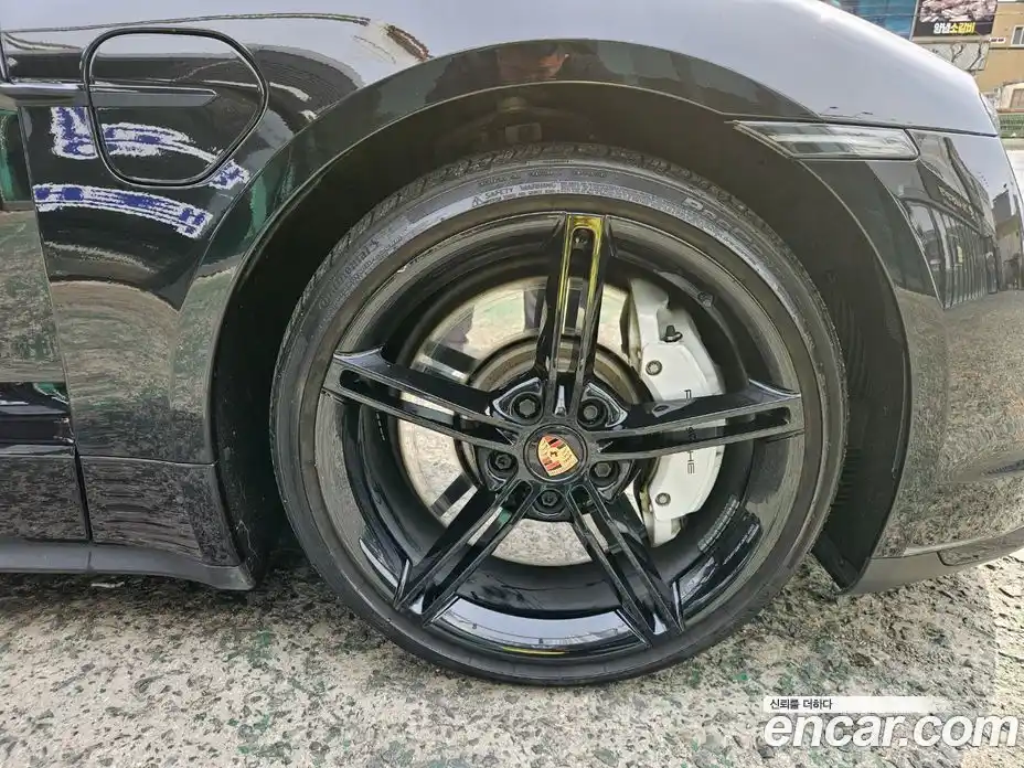 Porsche Taycan 2021 0.1 Автомат в Москве № 470958, фото 12