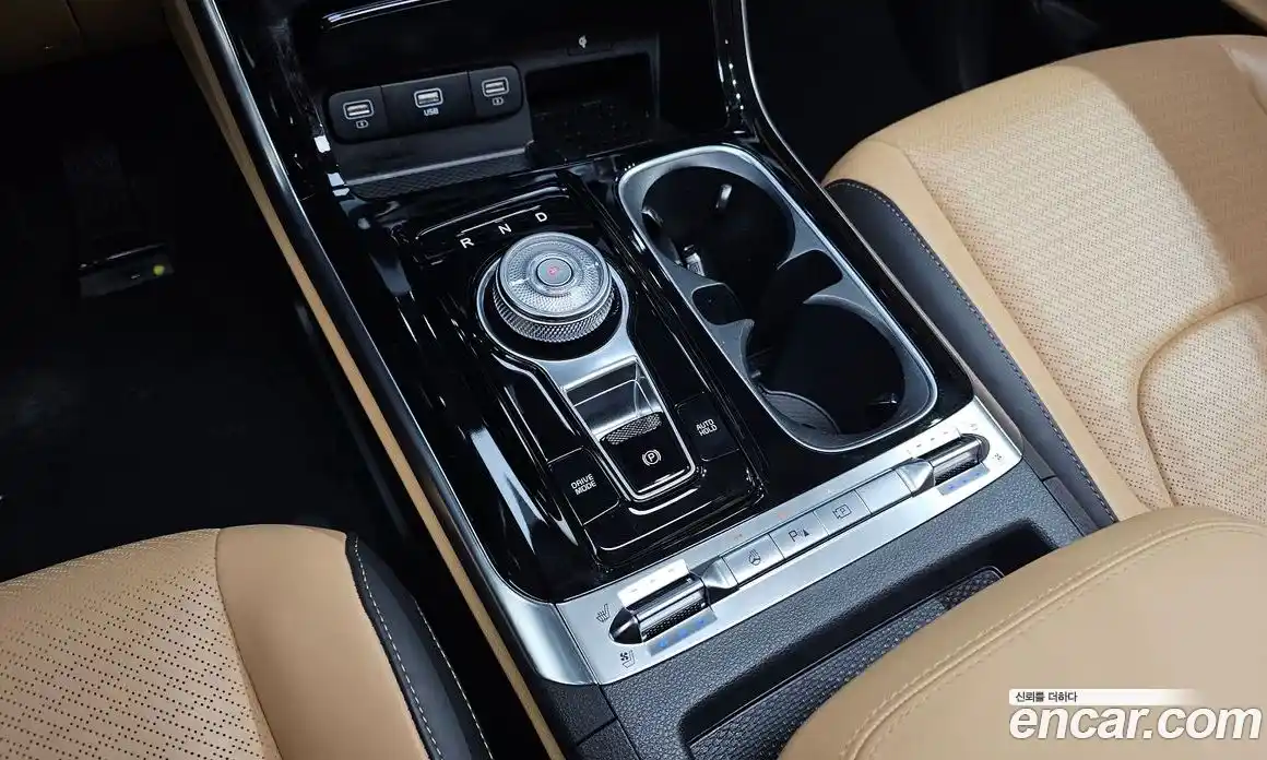 Kia Canival 2021 3.5 Автомат в Москве № 52805, фото 10