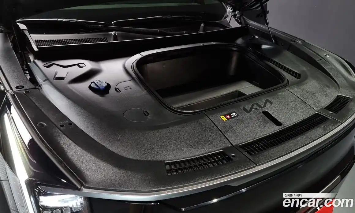 Kia EV9 2024 0.2 Автомат в Москве № 55285, фото 12