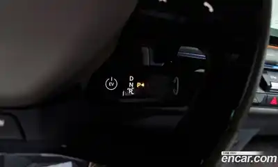 Kia EV9 2024 0.2 Автомат в Москве № 55285, миниатюра 3