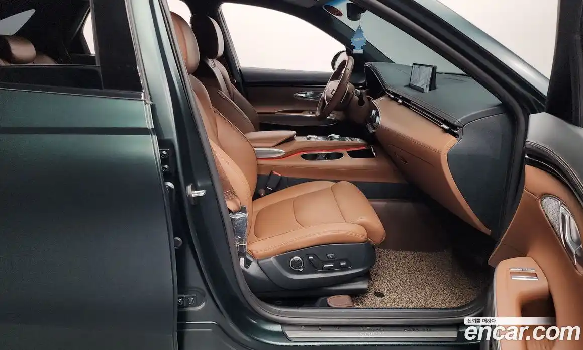 Genesis GV70 2023 2.5 Автомат в Москве № 56671, фото 3