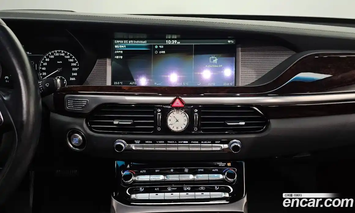 Genesis EQ900 2017 3.8 Автомат в Москве № 58499, фото 15