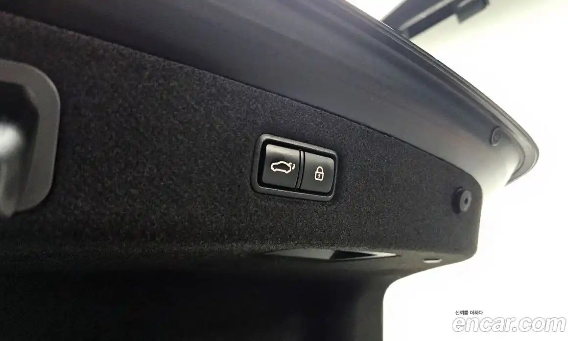 Genesis EQ900 2017 3.8 Автомат в Москве № 58499, фото 20