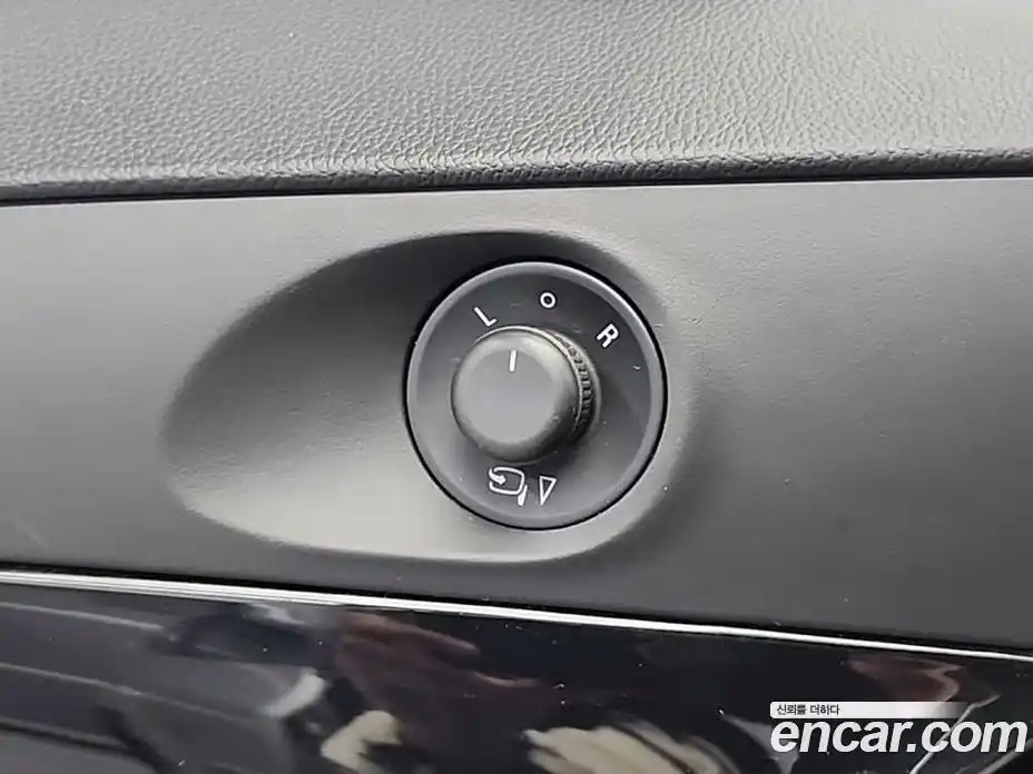 Chevrolet Orlando 2013 2.0 Автомат в Москве № 67056, фото 18