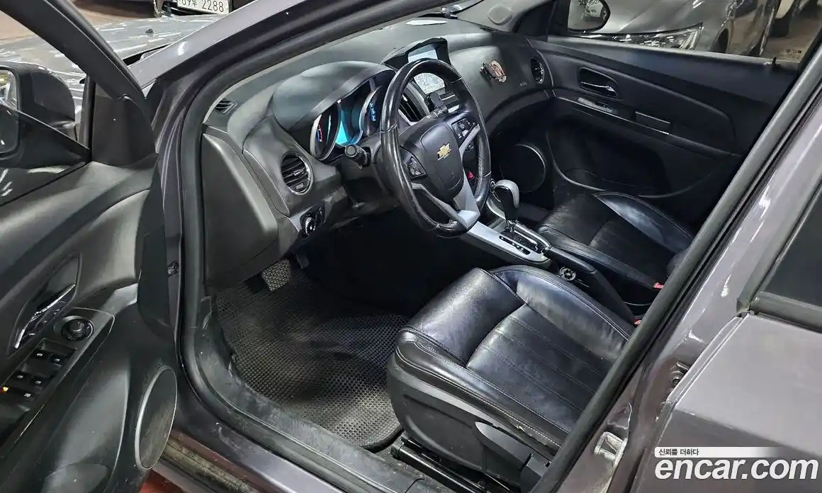 Chevrolet Cruze 2013 1.8 Автомат в Москве № 67457, фото 7