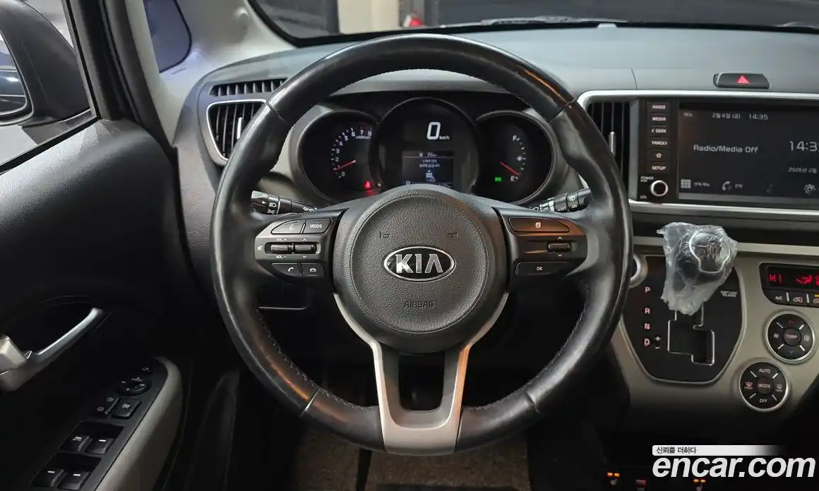 Kia Ray 2021 1.0 Автомат в Москве № 73006, фото 13