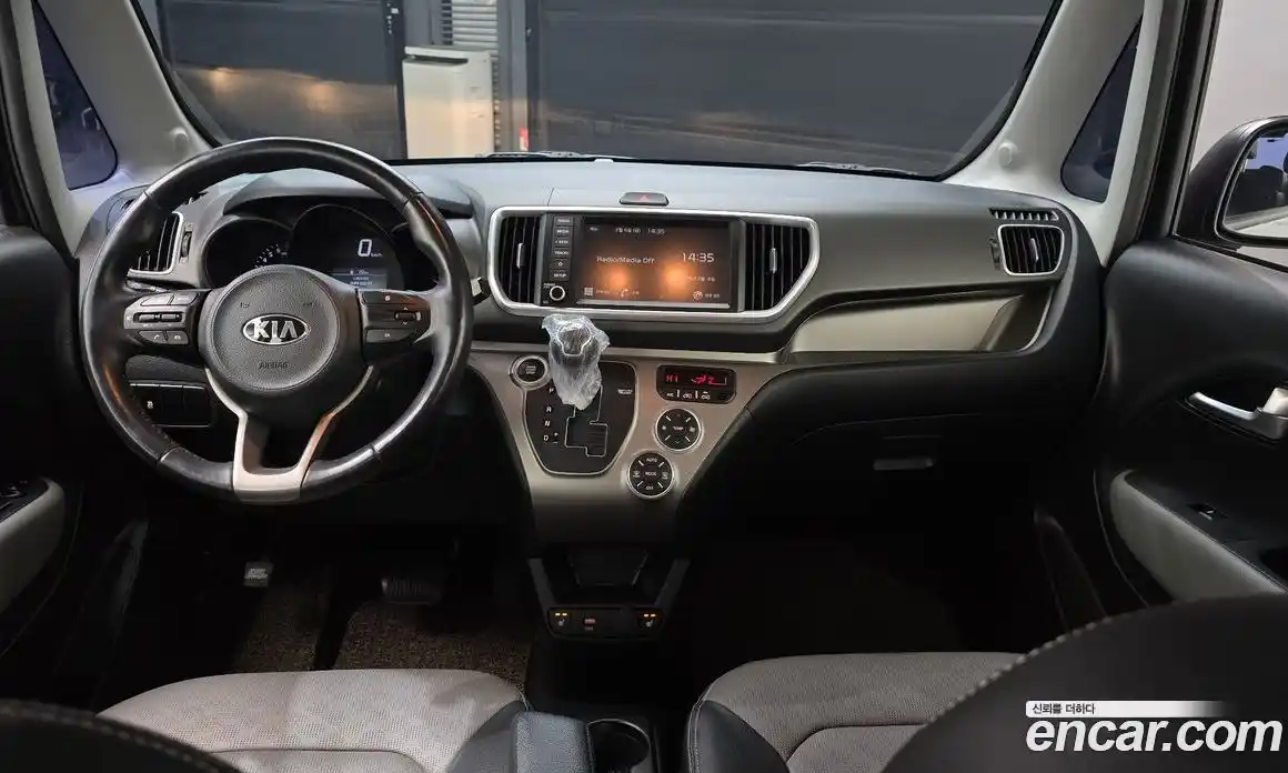 Kia Ray 2021 1.0 Автомат в Москве № 73006, фото 20