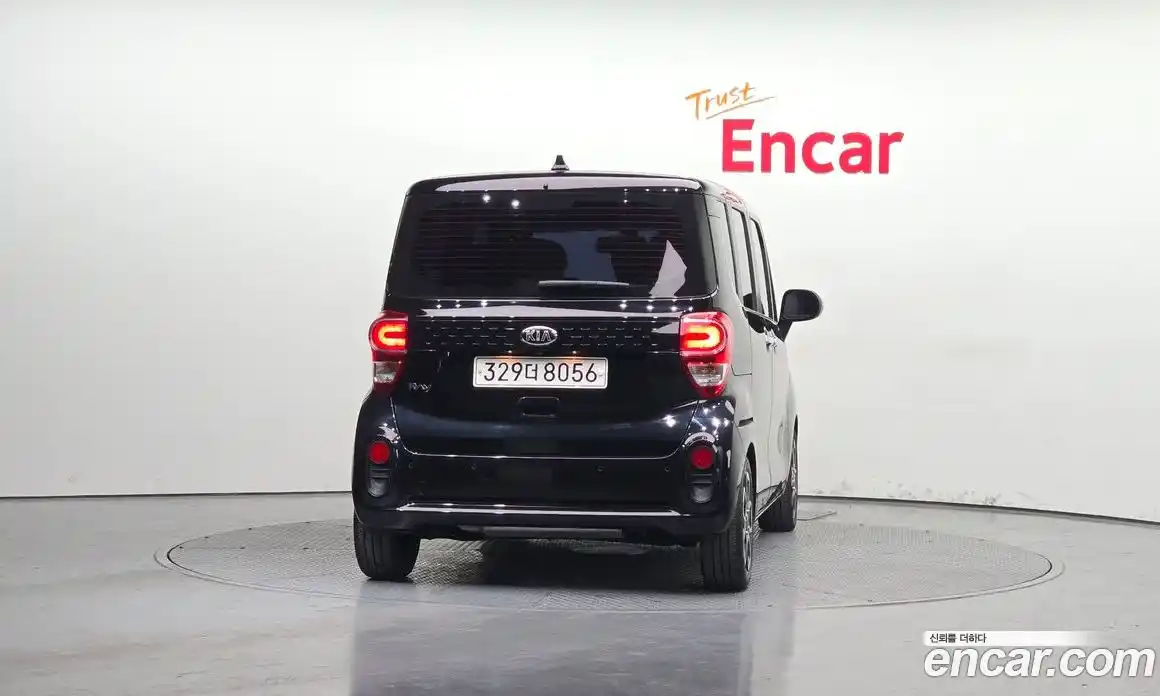 Kia Ray 2021 1.0 Автомат в Москве № 73006, фото 4