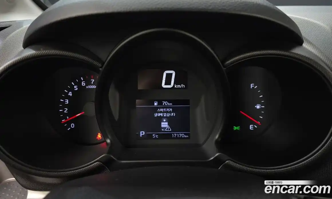 Kia Ray 2021 1.0 Автомат в Москве № 73006, фото 8