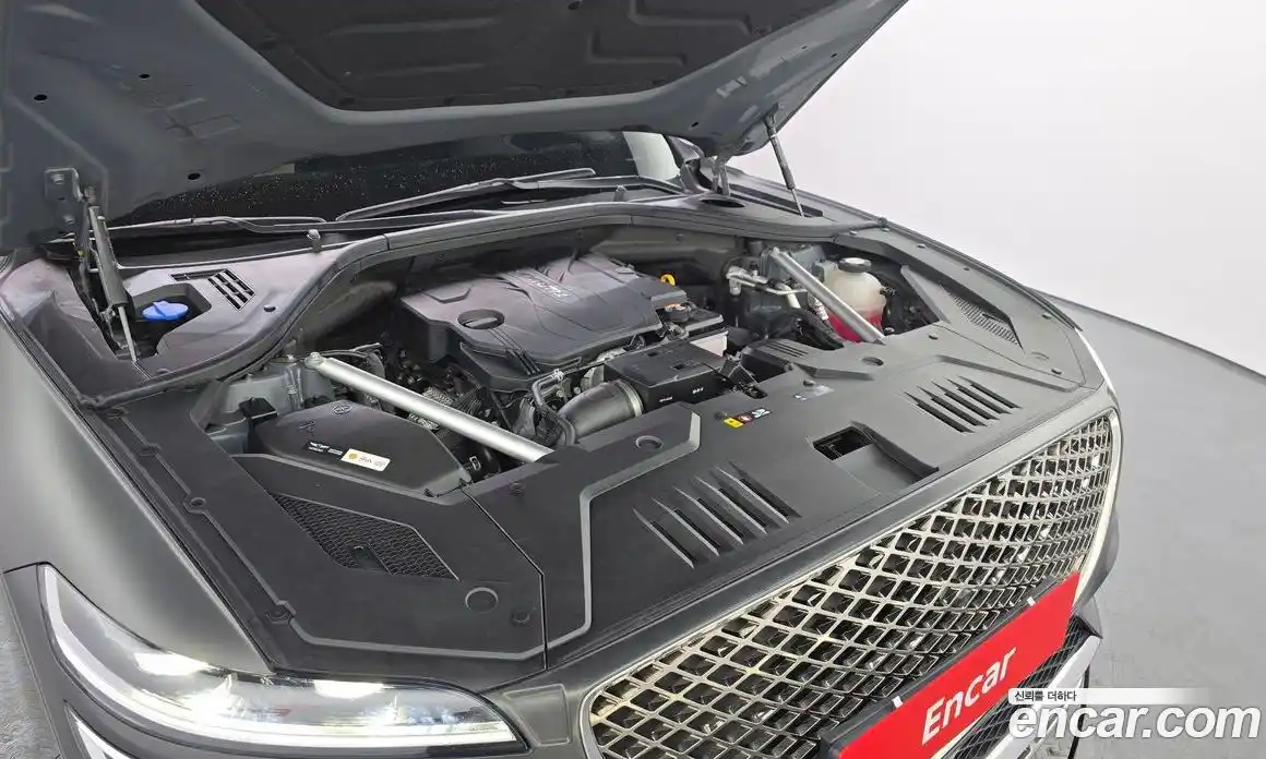 Genesis GV70 2024 2.5 Автомат в Москве № 82549, фото 13