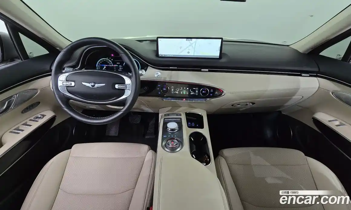 Genesis GV70 2024 2.5 Автомат в Москве № 82549, фото 14