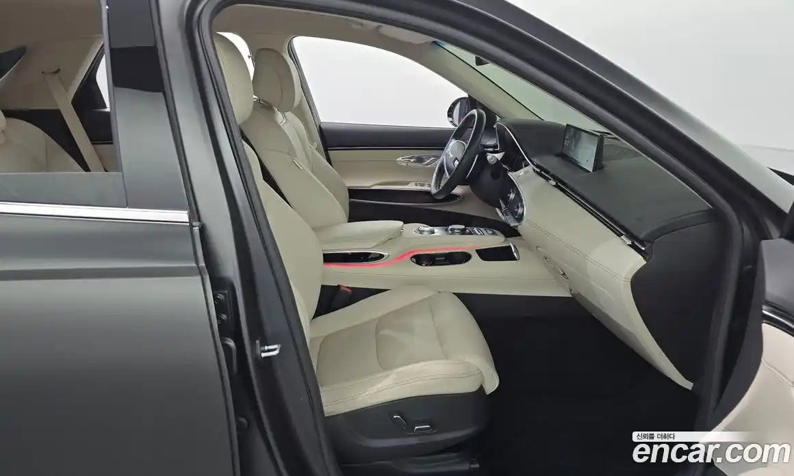 Genesis GV70 2024 2.5 Автомат в Москве № 82549, фото 19