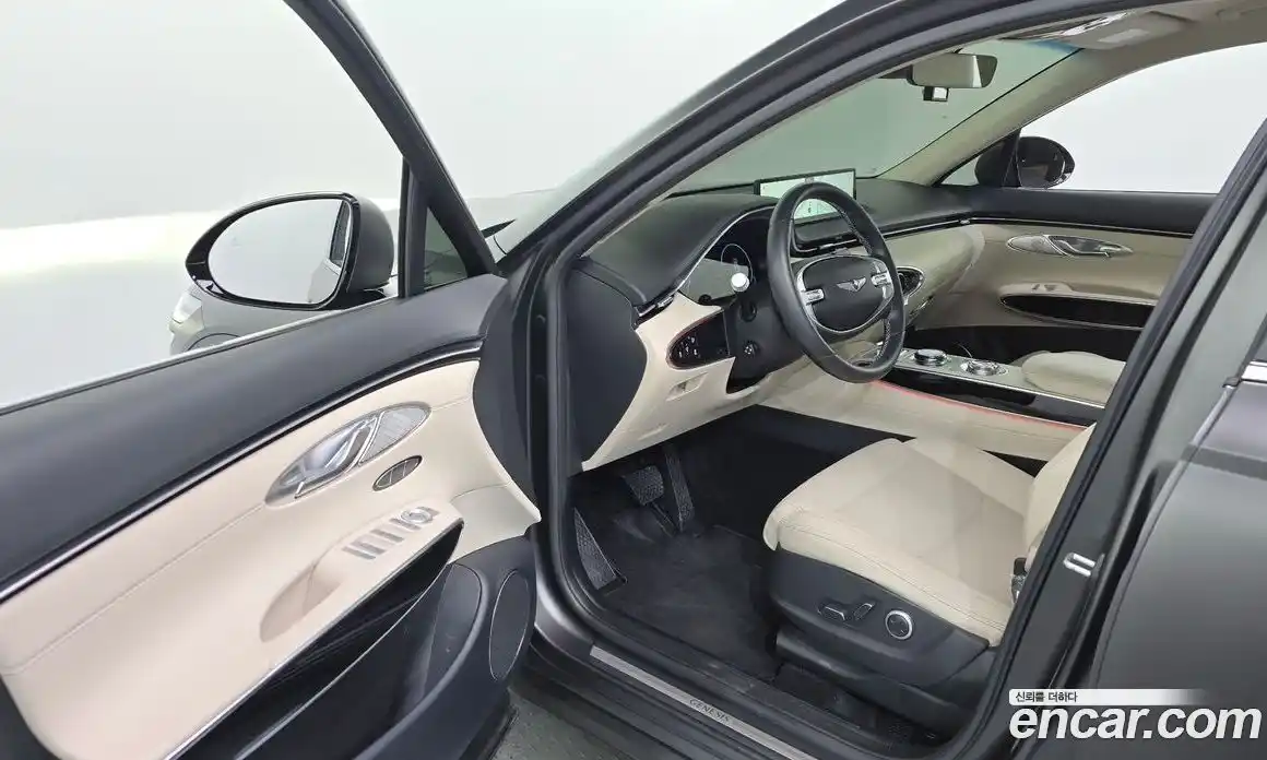 Genesis GV70 2024 2.5 Автомат в Москве № 82549, фото 20