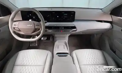 Kia EV4 2026 0.2 Автомат в Москве № 9763, миниатюра 2