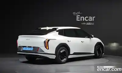 Kia EV4 2026 0.2 Автомат в Москве № 9763, миниатюра 9