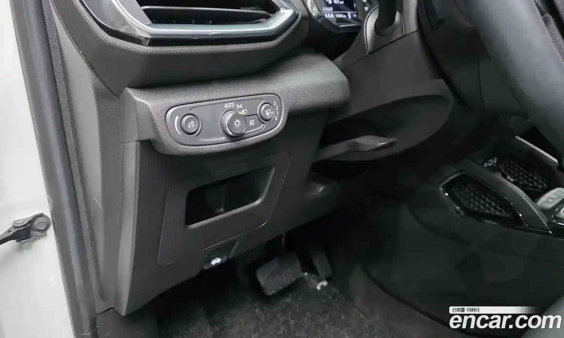 Chevrolet TrailBlazer 2021 1.3 Автомат в Москве № 99474, фото 10