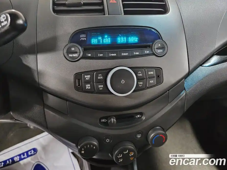 Chevrolet Spark 2012 1.0 Автомат в Москве № 99856, фото 11