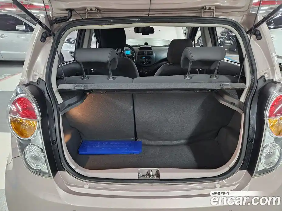 Chevrolet Spark 2012 1.0 Автомат в Москве № 99856, фото 14