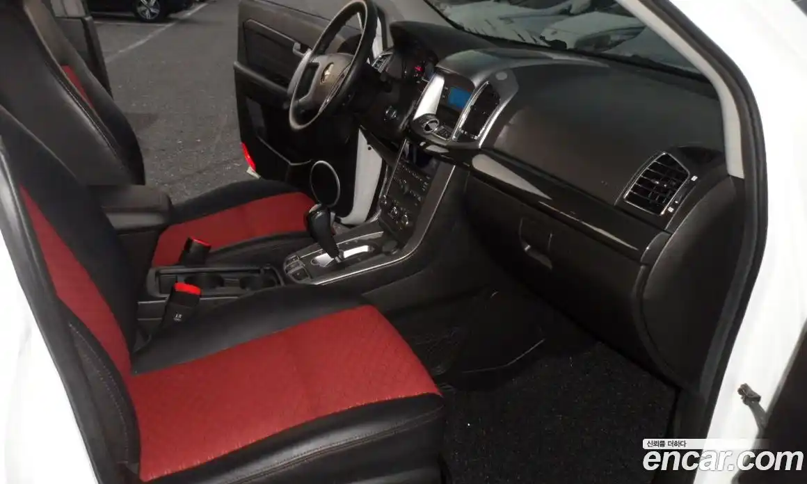 Chevrolet Captiva 2013 2.0 Автомат в Москве № 104700, фото 12