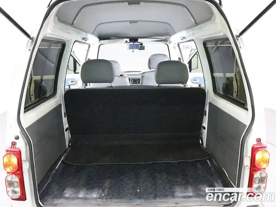 Chevrolet Damas 2021 0.8 Механическая в Москве № 105540, фото 5