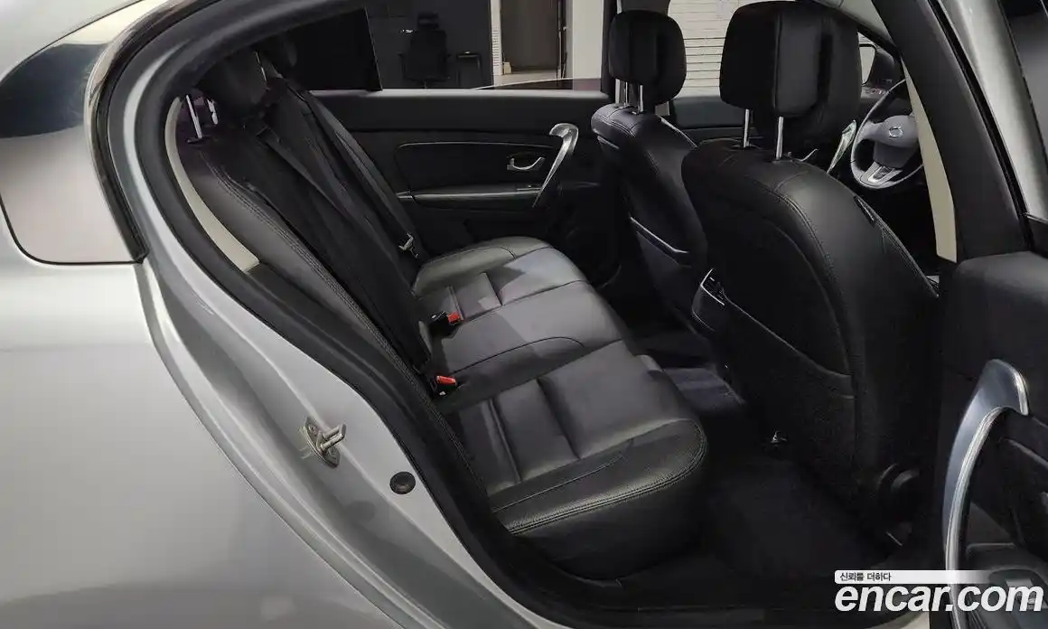 Renault SM5 2015 1.5 Автомат в Москве № 106103, фото 8