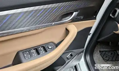 Renault Grand Koleos 2025 1.5 Автомат в Москве № 106171, миниатюра 5