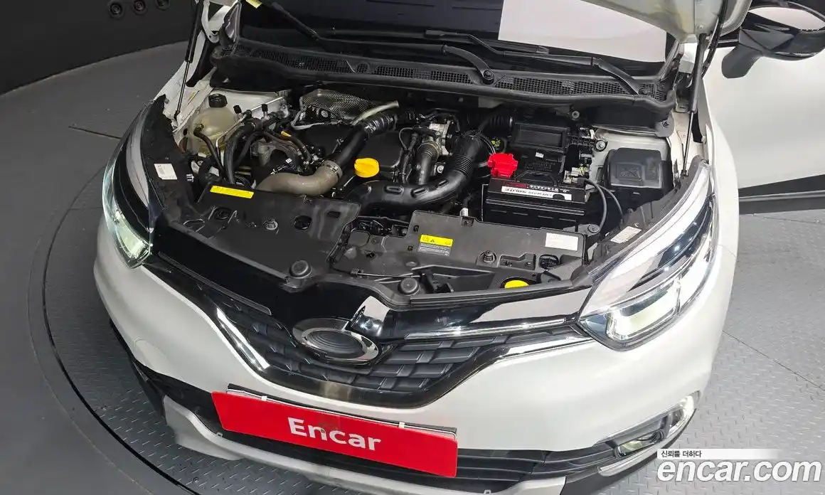 Renault QM3 2019 1.5 Автомат в Москве № 106440, фото 6