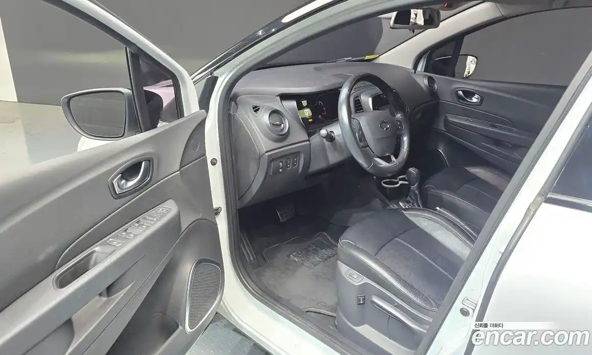 Renault QM3 2019 1.5 Автомат в Москве № 106440, фото 9