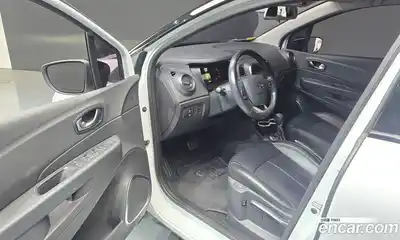 Renault QM3 2019 1.5 Автомат в Москве № 106440, миниатюра 9