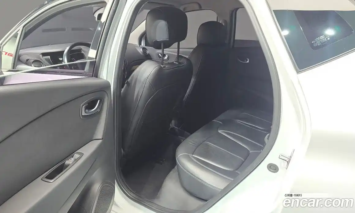 Renault QM3 2019 1.5 Автомат в Москве № 106440, фото 10