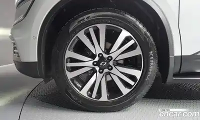 Renault QM6 2023 2.0 Автомат в Москве № 107154, миниатюра 5