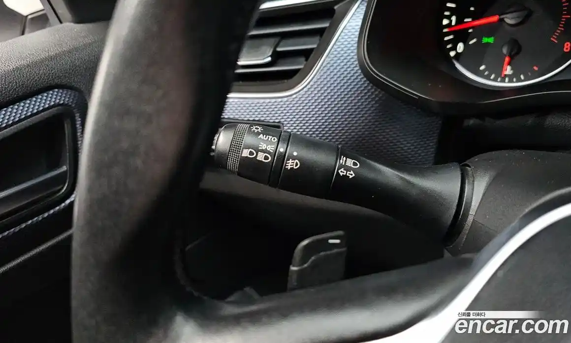 Renault XM3 2020 1.6 Автомат в Москве № 107526, фото 9