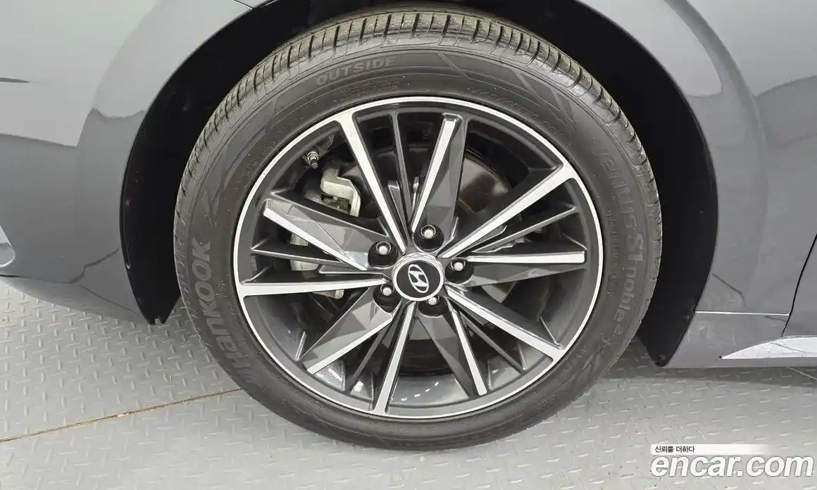 Hyundai Grandeur 2022 2.5 Автомат в Москве № 107863, фото 5