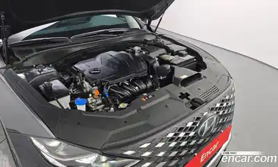 Hyundai Grandeur 2022 2.5 Автомат в Москве № 107863, миниатюра 6