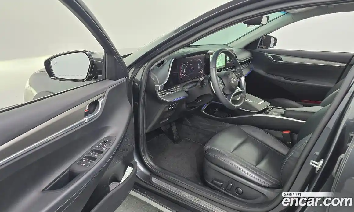 Hyundai Grandeur 2022 2.5 Автомат в Москве № 107863, фото 10