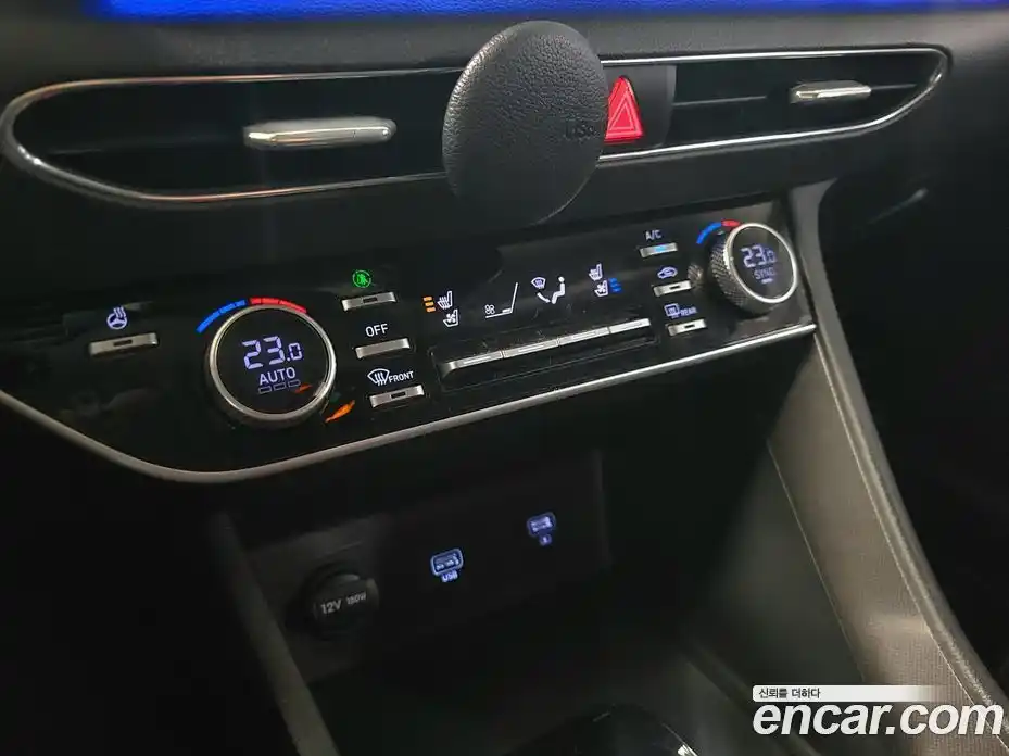 Hyundai Sonata 2023 2.0 Автомат в Москве № 111120, фото 15