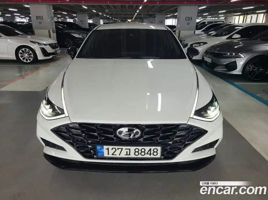 Hyundai Sonata 2023 2.0 Автомат в Москве № 111120, фото 3